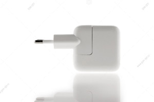 Сетевая зарядка USB для iPad Air- 12W, 5.2V - 2,4A, AAA-класс